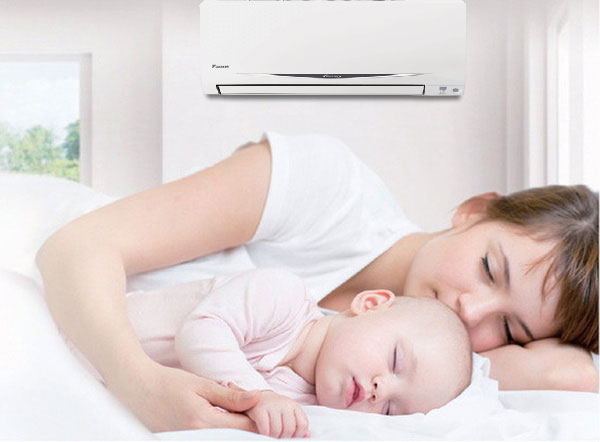 Máy lạnh Daikin FTKC25RVMV